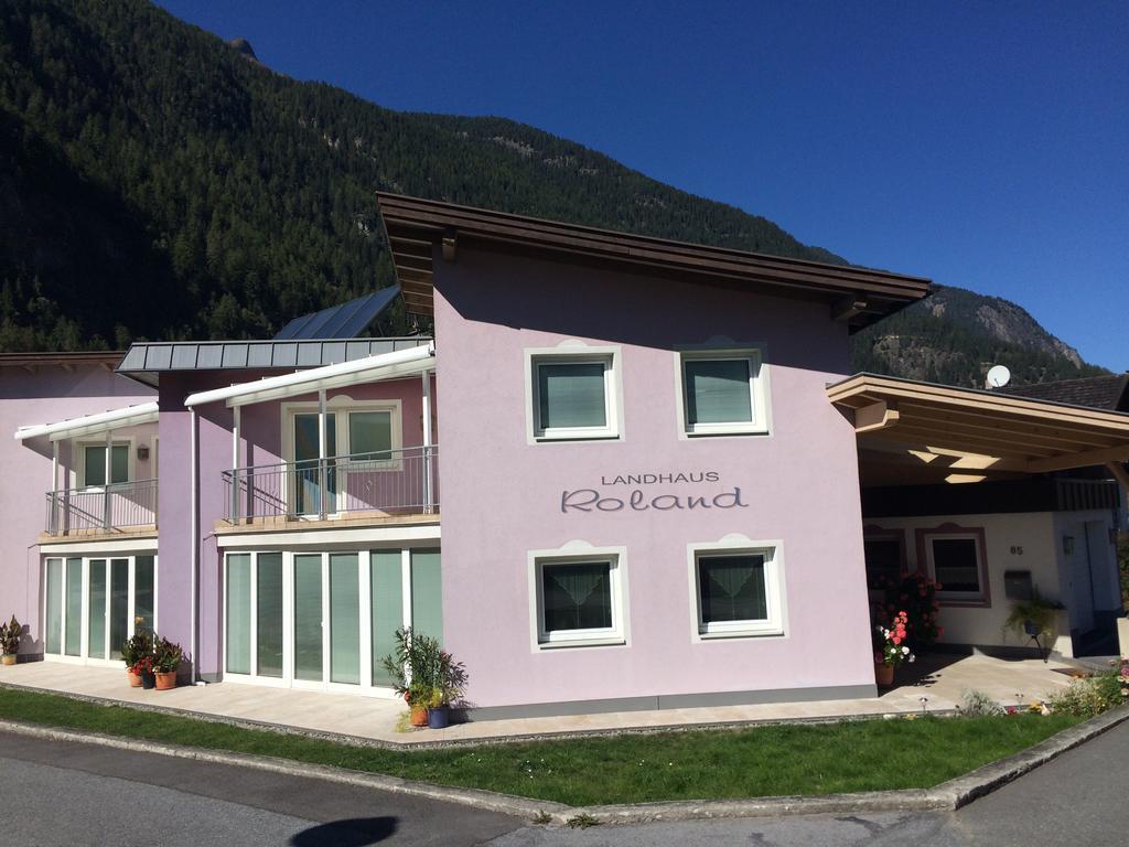 Landhaus Roland Umhausen Esterno foto